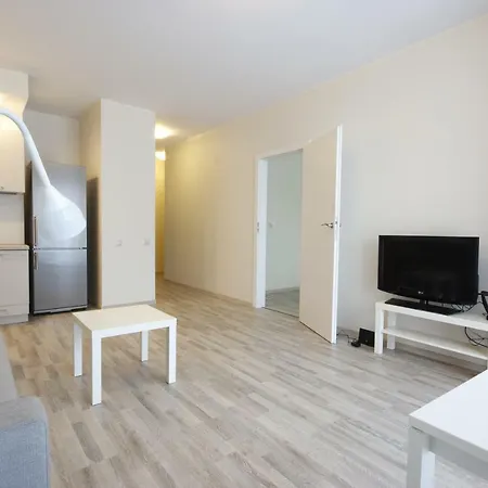 Grand Apartamentai 115 דירה *