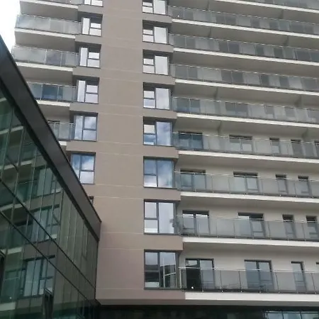 Grand Apartamentai 115 דירה *